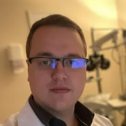 Dr. Guilherme Botini
